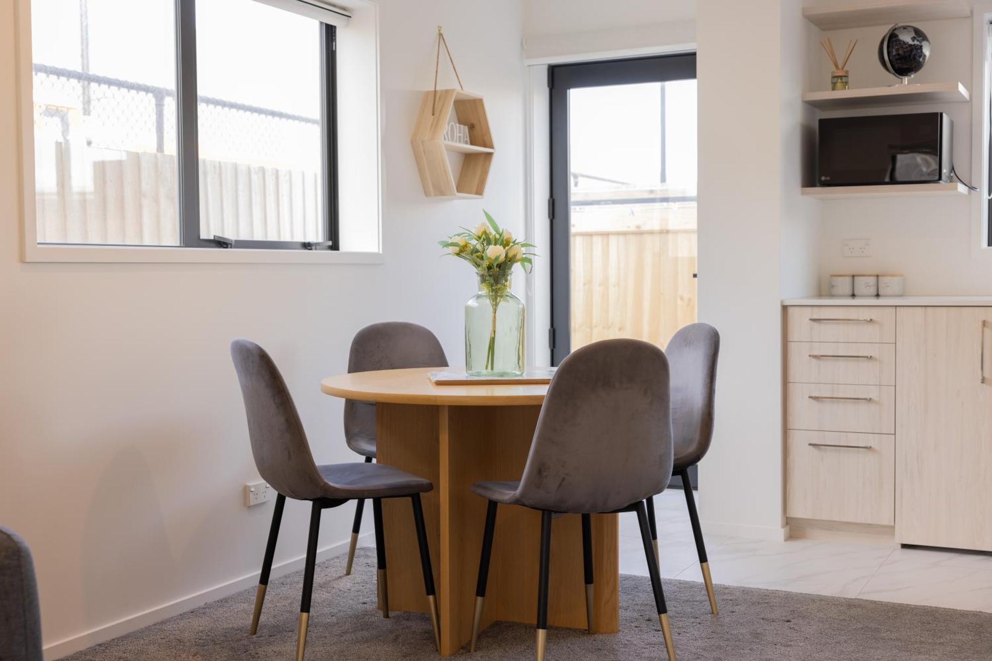 Luxury 2 Bedroom Townhouse By Hagley Park In Cbd Christchurch Exterior foto