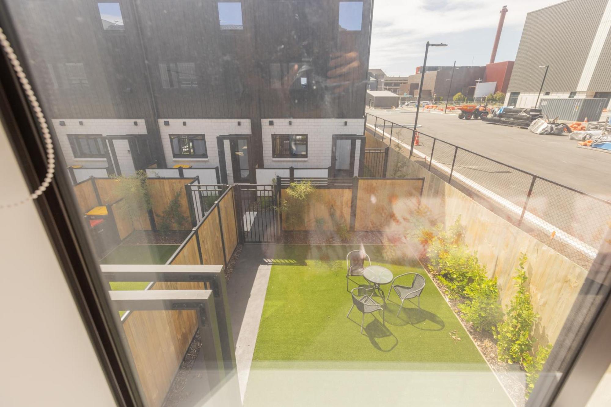 Luxury 2 Bedroom Townhouse By Hagley Park In Cbd Christchurch Exterior foto
